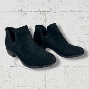 Sorel Lolla Cut Out Suede Booties